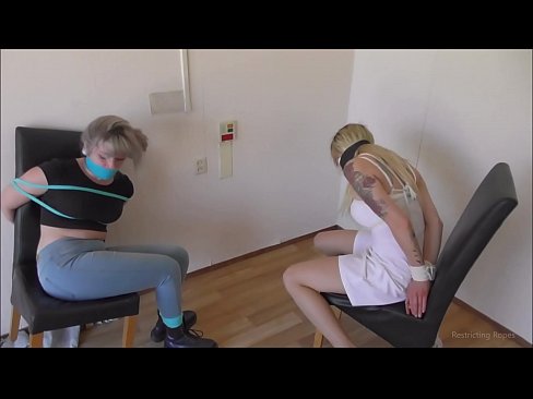 ❤️ Kev quav yeeb quav tshuaj / khi thiab gagged / damsel nyob rau hauv kev nyuaj siab ️❌ Porno ntawm porn hmn.redporn-tv.ru ﹏